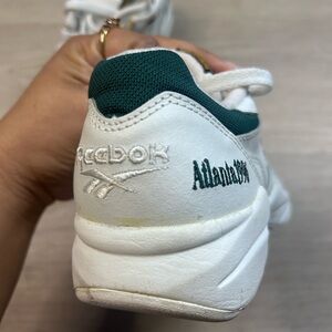 Reebok Women's Sneakers in White and Green